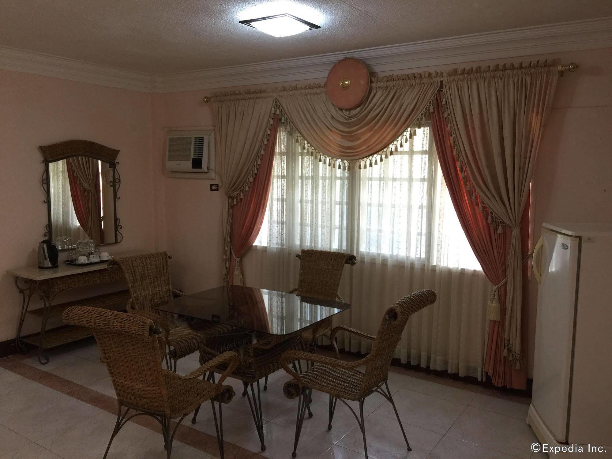Bohol Tropics Resort Tagbilaran Exterior foto